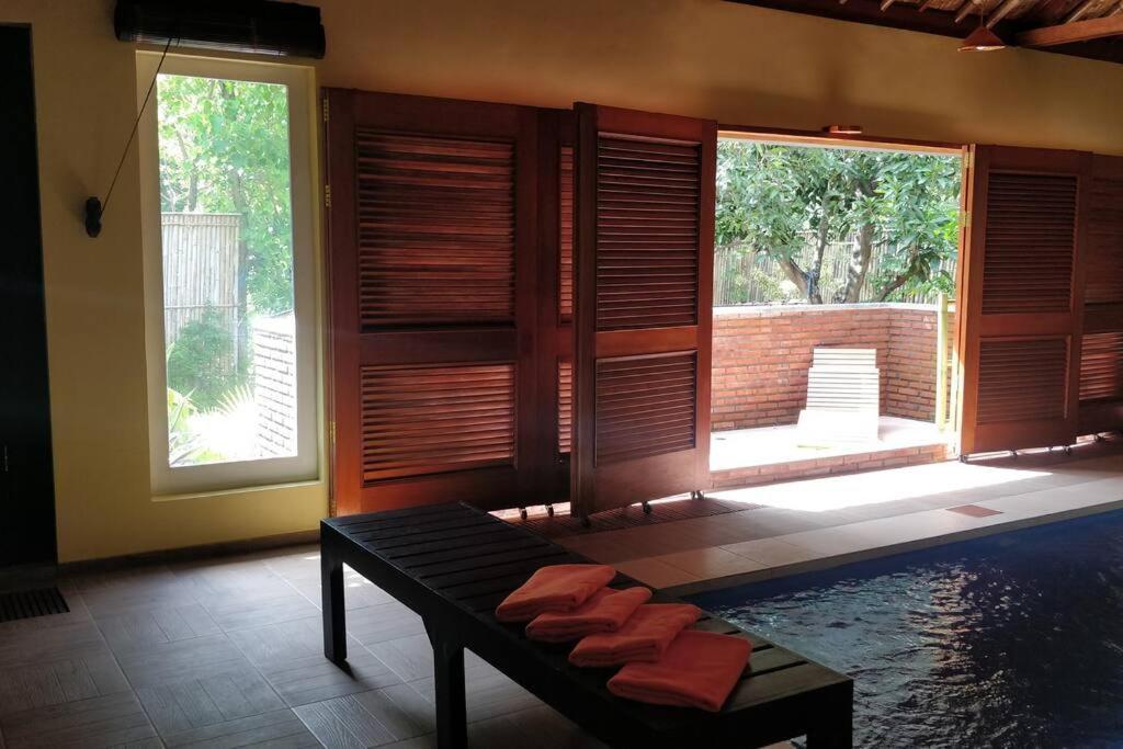 Villa King: Unique Villa With Indoor Swimming Pool آميدْ المظهر الخارجي الصورة