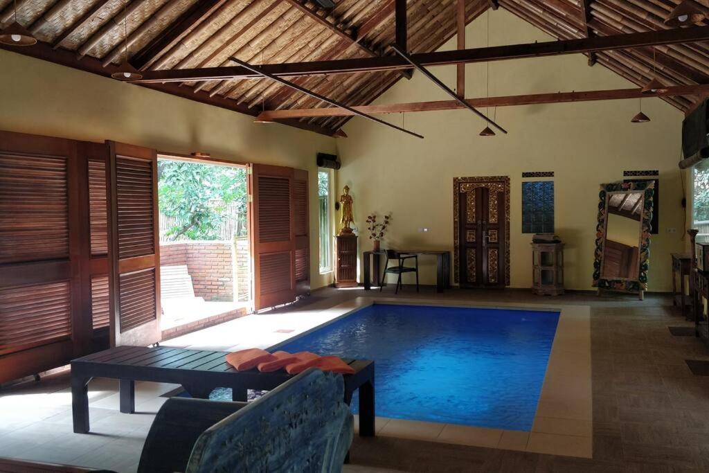 Villa King: Unique Villa With Indoor Swimming Pool آميدْ المظهر الخارجي الصورة