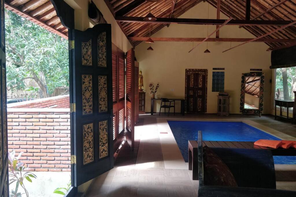 Villa King: Unique Villa With Indoor Swimming Pool آميدْ المظهر الخارجي الصورة